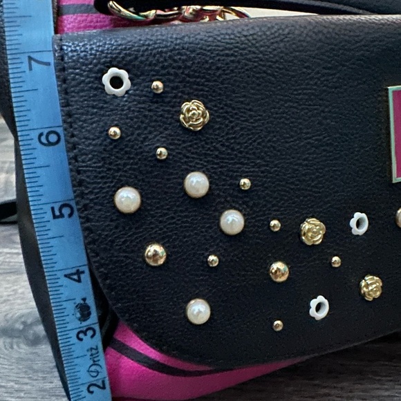 Betsey Johnson purse with matching wristlet - Picture 12 of 15